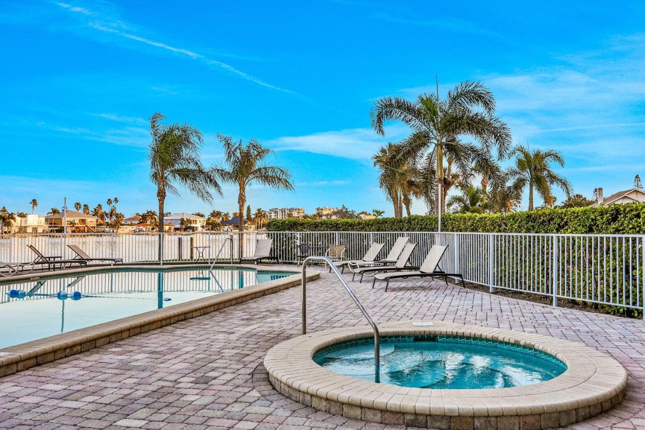Ferienwohnung Palms Of Treasure Island 405 St. Pete Beach Exterior foto