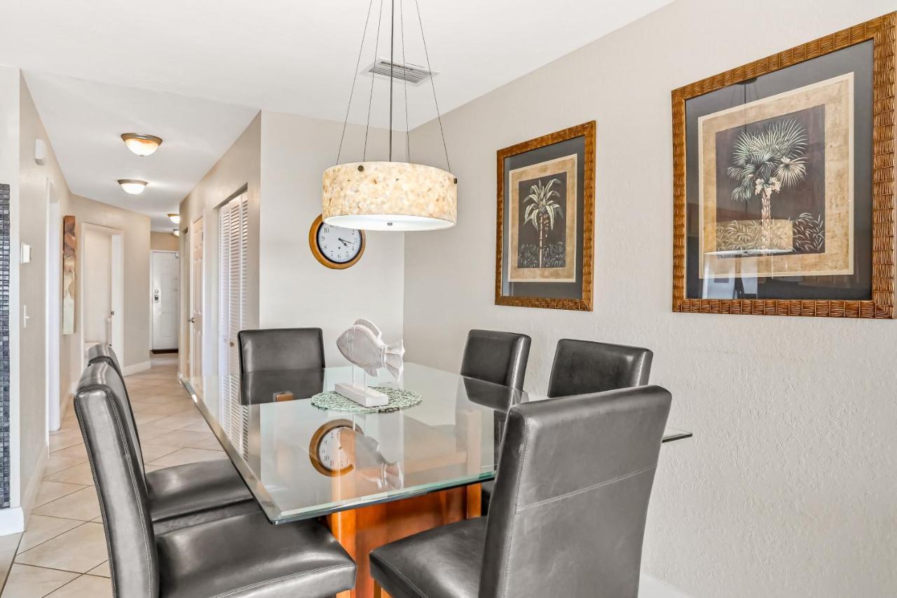 Ferienwohnung Palms Of Treasure Island 405 St. Pete Beach Exterior foto